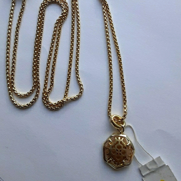 Kendra Scott Filigree Coin Charm Slider 